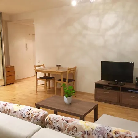 Kuklase 14 Apartamento *